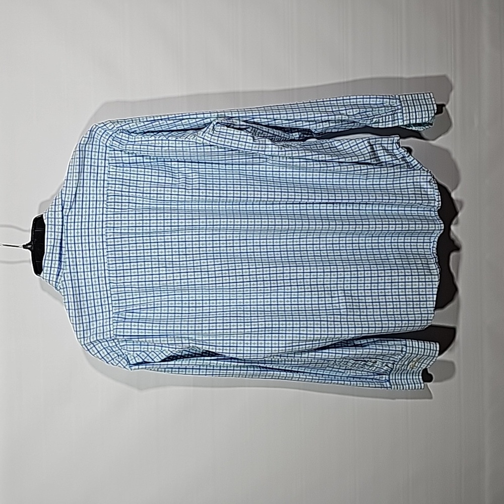 2 IZOD Mens Button Down Shirts - Picture 2 of 6